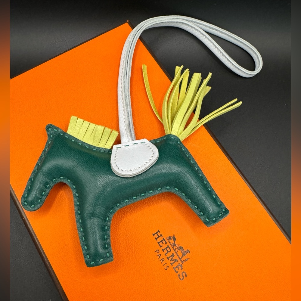 ‼️FINAL PRICE‼️ LOT 449 New Hermes Rodeo bag charm